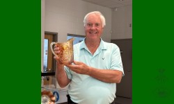 Windmill, Imperial. Pichet orangé. Souvenir d'enfance!
Je le recherche pour ma soeur...