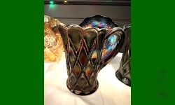 Diamonds, Millersburg. Améthyste. Très belle irisation.